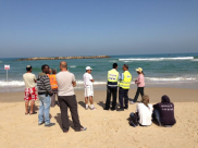 مناشدة أهالي يافا والمنطقة للبحث عن الأشقاء الثلاثة المفقودين على شاطئ عسقلان